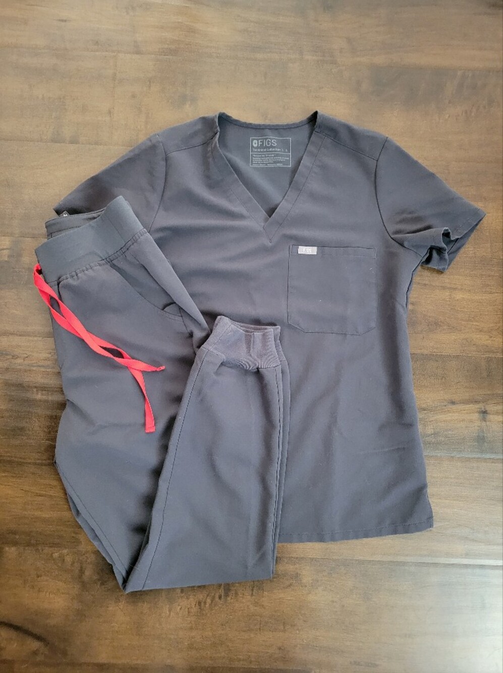 FIGS Women's Scrub Set Charcoal Size Small Catarina One Pocket Zamora Joggers